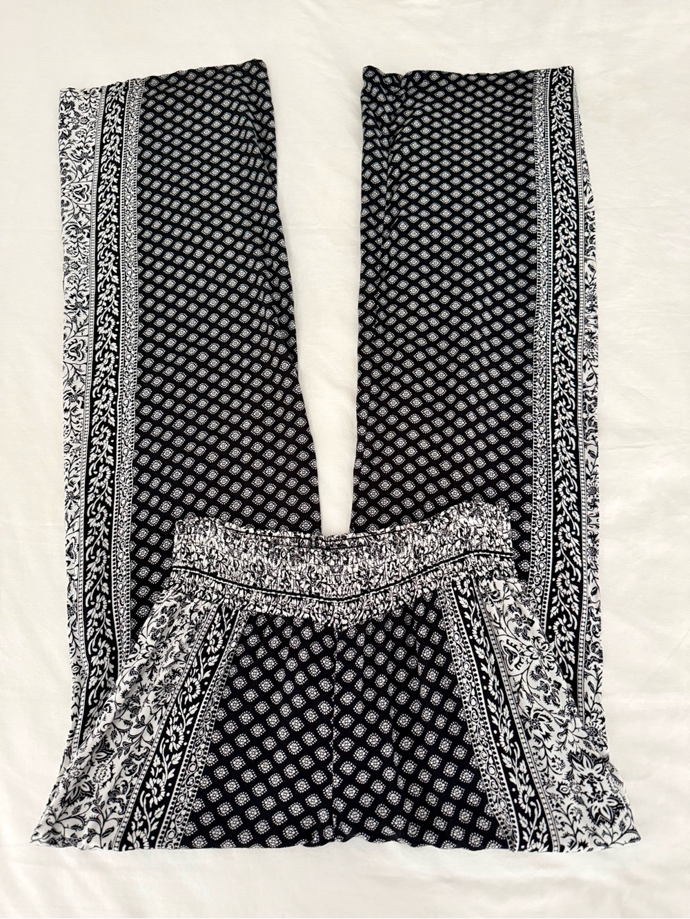 Sky & Sparrow Black White Boho Flowy Wide Leg Palazzo Pants Size Medium